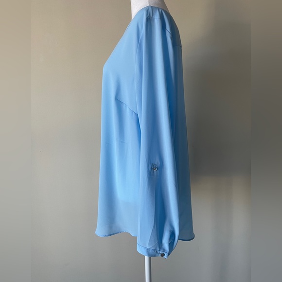 JM Collection roll-tab sleeves blue blouse - Picture 5 of 7